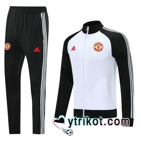 Scopri ricette, idee per la casa, consigli di stile e altre idee da provare. Manchester United Trainingsanzug 20/21