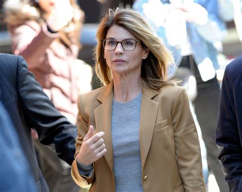 lori loughlin formally pleads guilty to bribing her daughters way into usc as part of college