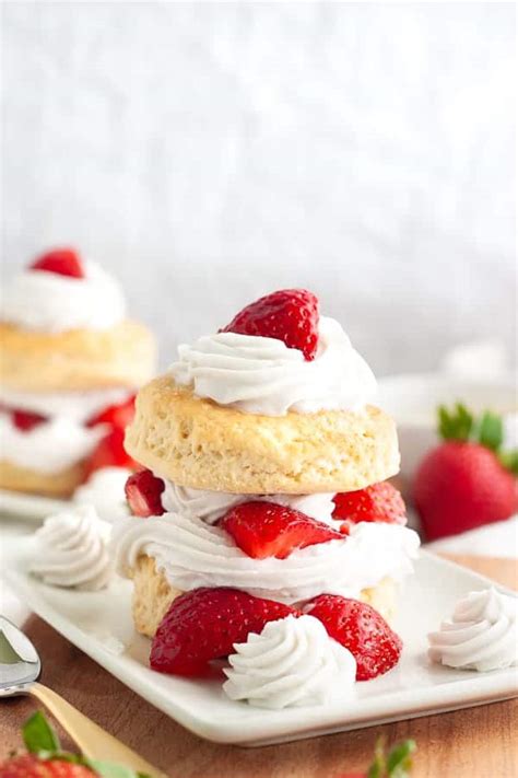 Vegan Strawberry Shortcake Plantwell