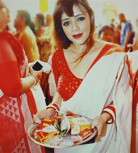 Red Hot Bengali Hindu Babes In Saree Interfaith Xxx