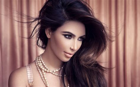 Kim Kardashian New Images Wallpaper Hd Celebrities 4k Wallpapers