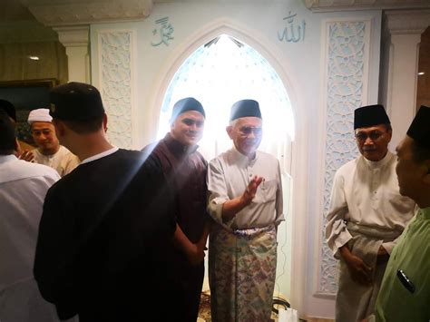 Pentadbiran peringkat negeri di semenanjung malaysia. MAJLIS BERBUKA PUASA, SOLAT BERJEMAAH MAGHRIB, ISYAK DAN ...