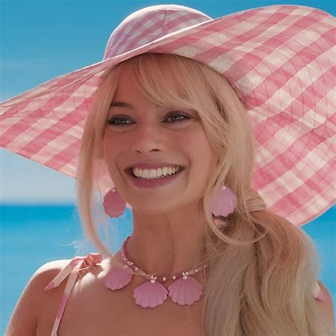 Folha De Franca Barbie Ganha Novo Trailer Com Mais Detalhes Da