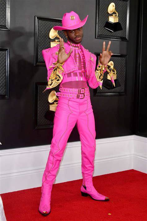 The 2021 grammy awards, the annual ceremony recognizing achievements in the music industry, takes place in los angeles on sunday night. The Best Dressed Celebrities at the 2020 Grammy Awards - Fashionista