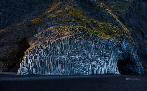 Reynisdrangar Basalt Rock Formations Aka Sea Stacks Reynisfjara