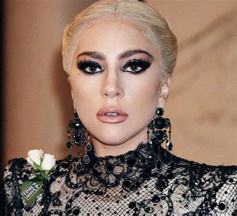 Lady Gaga Sorprende Con Audaces Fotos Desnudo Total Y Sin Retoques