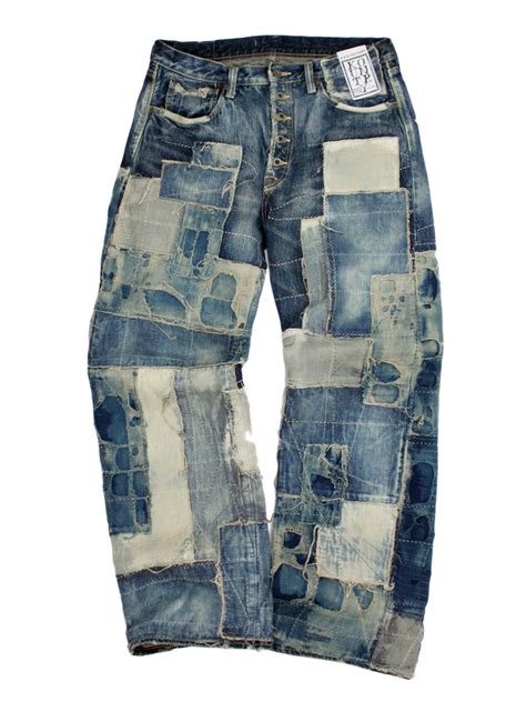 Jeans Restyle A Different Take On Distressing Jeansnot Shredding