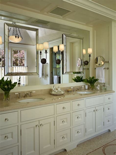 Cream bathroom vanity with a mocha glaze gives your bathroom a heightened and elegant look. A Traditional master bath vanity, designed by Stuart Silk ...