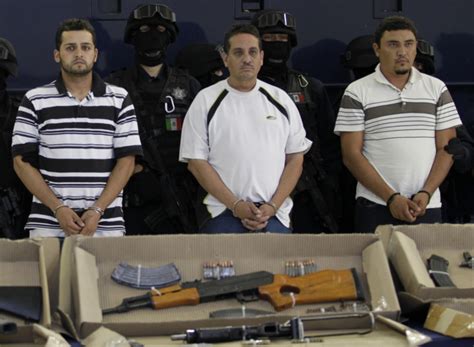 Mexico Drug Cartel Hitman Beheaded And Dismembered 800 Victims