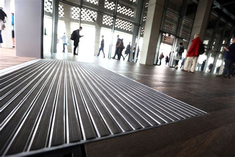 Intraflex Xt Commercial Flooring Solution At Tate Modern Heavy Duty