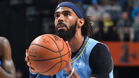 Mike conley signed a 5 year / $152,605,578 contract with the memphis grizzlies, including $152,605,578 guaranteed, and an annual average salary of $30,521,116. NBA Trade Deadline: Trade destinations for Mike Conley ...