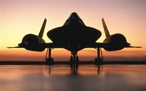 Lockheed Sr 71 Blackbird Full Hd Wallpaper And Background Image