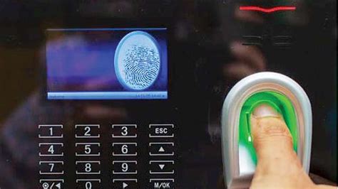 Biometric Attendance In Maharashtra Junior Colleges Starts This Year