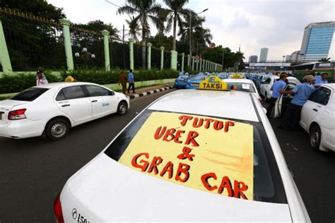 Jakarta News Grab Car In Jakarta