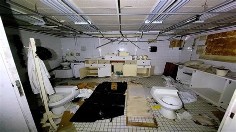 Embalming Room In Abandoned Funeral Home Youtube