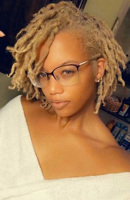25 Cool Dreadlock Hairstyles For Women Locs Hairstyles Short Locs
