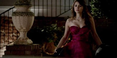 The Vampire Diaries Elenas 5 Best Outfits And 5 Worst In360news