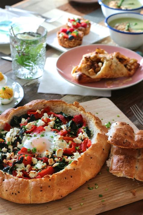 Recept Gevuld Turks brood met feta spinazie en geroosterde paprika