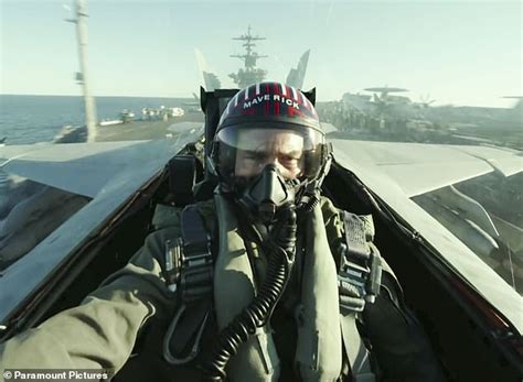 Audience reviews for top gun: Tom Cruise refused to allow CGI in Top Gun 2 | Daily Mail ...