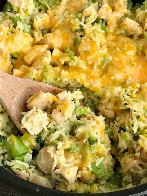 5 Ingredient Cheesy Chicken Broccoli And Rice One Pot Cheesy Chicken