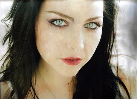 Amy Lee Photo 54 Of 465 Pics Wallpaper Photo 65645 Theplace2