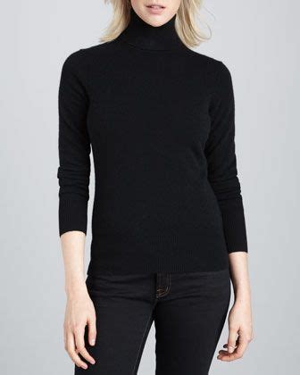 Cashmere Long Sleeve Turtleneck Women S By Neiman Marcus At Neiman