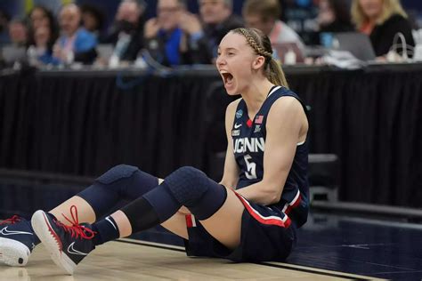 Paige Bueckers Gritty Performance Leads Uconn Past The Reigning