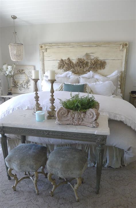 20 Country Shabby Chic Bedroom Ideas