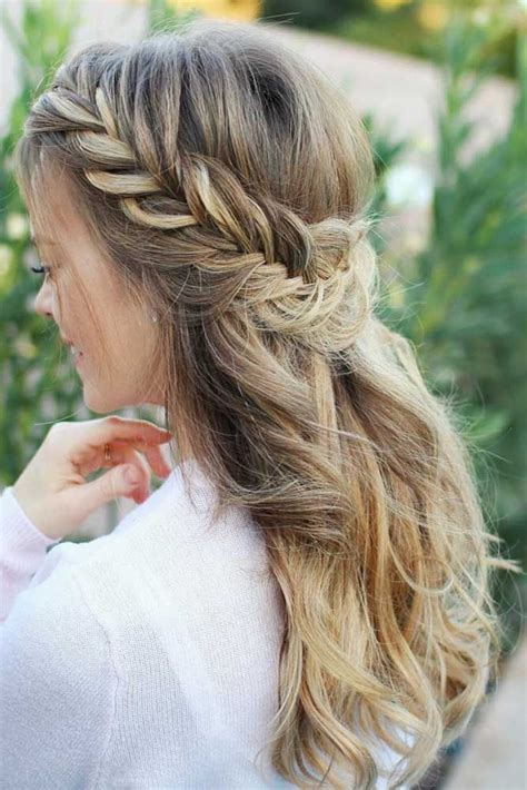 15 Easy Halo Braid Styles For Any Occasion Braided Hairstyles For Wedding Braid Styles