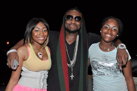 Shawty Lo I Take Care Of All My 11 Kids And 10 Babies Mamas