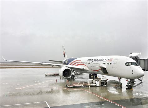 Tahukah Kamu? Naik Pesawat Dari Indonesia Ke Jepang Berapa Jam