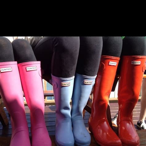 The Hunter Boot So Cute In The Short Style Rah Style Fashion Art Ladies Wellies Rainy Dayz