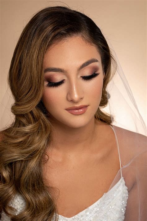 Wedding Season Is Here 💍💕 Pairing Soft Glam Makeup With Our