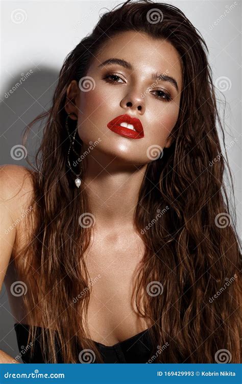 beautiful girl with bright makeup red lips wet hair beauty face stock image image of glamor