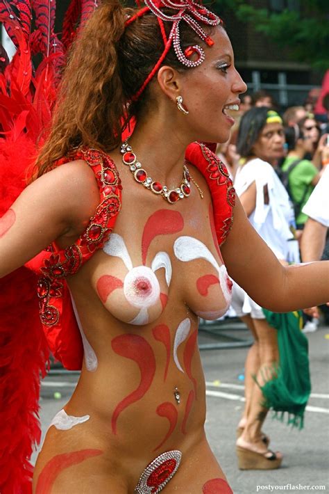 Women Shows Naked Tits At The Carnival Naked And Nude In Public Pictures