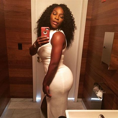 Serena Williams Snaps A Sexy Belfie You See That Drake
