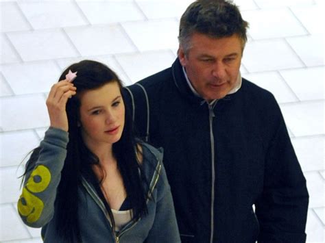 Latest Hollywood Gallery Alec Baldwin Daughter Ireland 2012