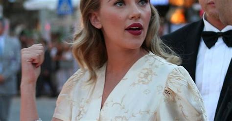 Scarlett Johansson Imgur