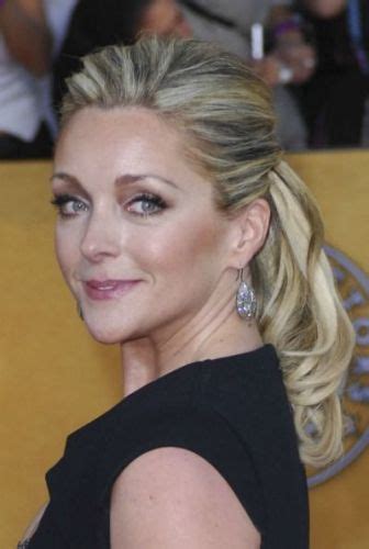 12 Jane Krakowski Hairstyles Blonde Bob Cuts Long Hairstyles And Updos