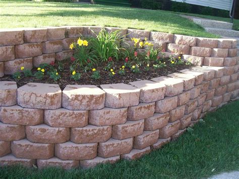 Ideas For Inexpensive Retaining Wall Uk Landscaping