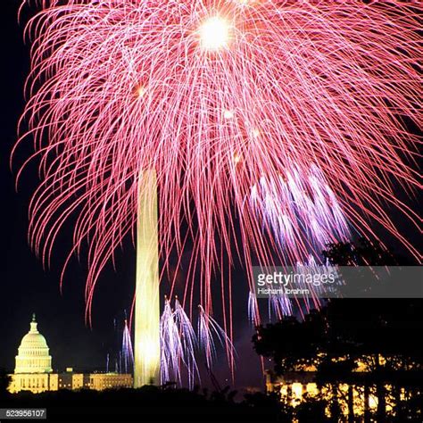 4th Of July Fireworks Washington Dc Photos And Premium High Res