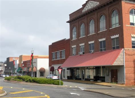 The largest cities in alabama are shown at the top of the page. Littourati - Main Page - Blue Highways: Alexander City ...