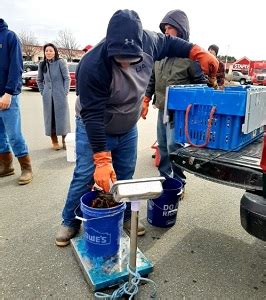 Hustle And Innovation Maine Fishermen Turn To Direct To Consumer