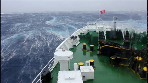 Travel Trip 100 Antarctic Expedition Drake Passage Storm Huge