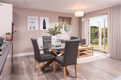004 Bnlakeviewlincoln4bed Dining Room In The Lincoln Show Home Sm