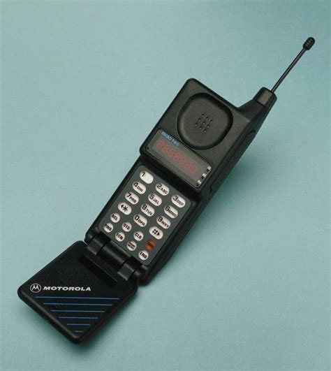 Motorola Startac Rainbow Motorola Phones Through The Ages