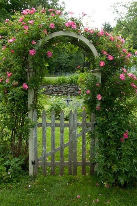 46 Stunning Rustic Garden Gates Ideas Trendehouse Garden Gate