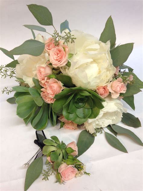 Layla Michelides Bridal Bouquet Fresh Flowers Uk Pin By Terraflora