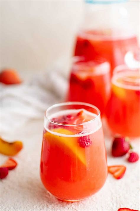 Refreshing Summer Punch Fruity Refreshing Summer Drink