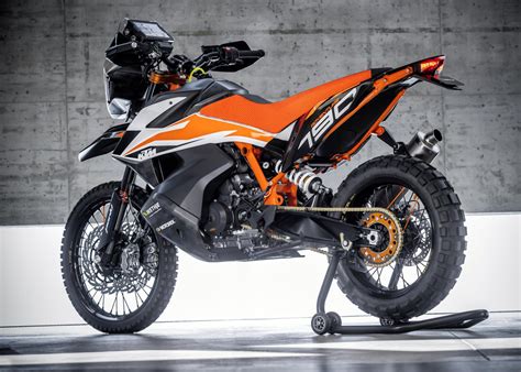 Motorcycle specifications, reviews, roadtest, photos, videos and comments on all motorcycles. KTM 790 Adventure R